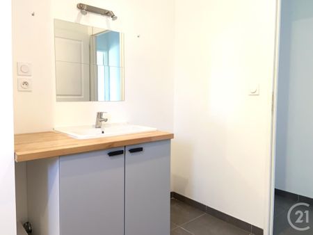 Location Appartement 3 pièces 61m² NEMOURS 77140 - Photo 3