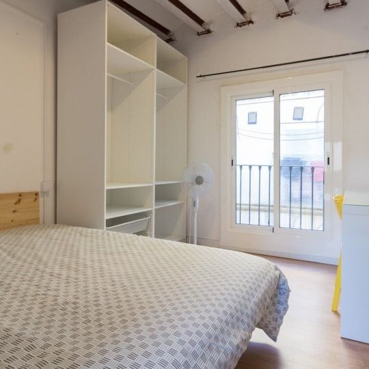 barcelona, Catalonia 08002 - Photo 1