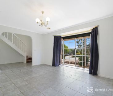 SPACIOUS FAMILY HOME IN POPULAR THURHOONA! - Photo 1