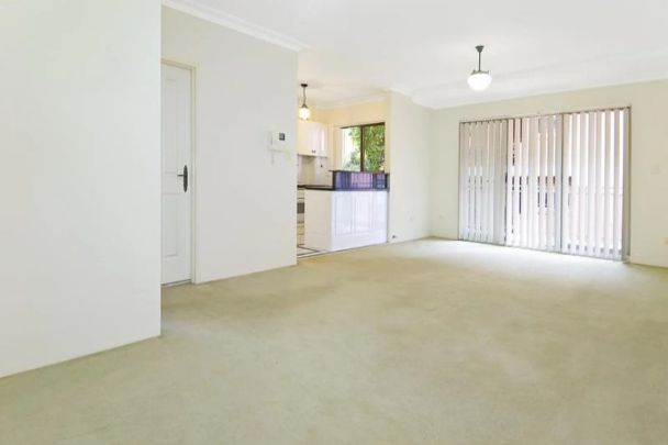 2 bedroom double brick unit - Photo 1