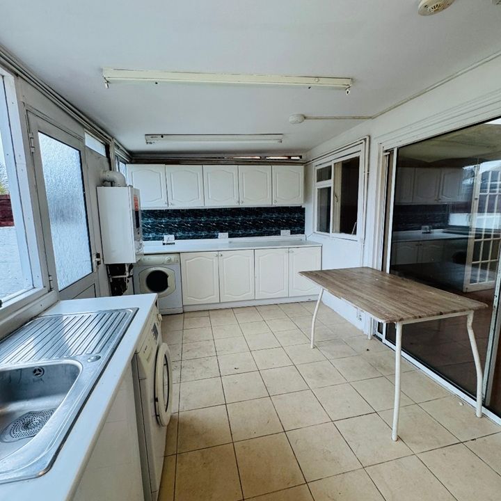 3 Bed Terraced House, Minehead Road, HA2 - Photo 1