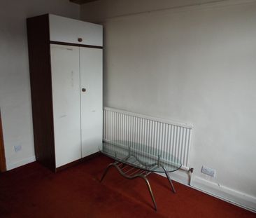 Mansfield Road, Sutton-in-Ashfield, NG17 - Photo 2