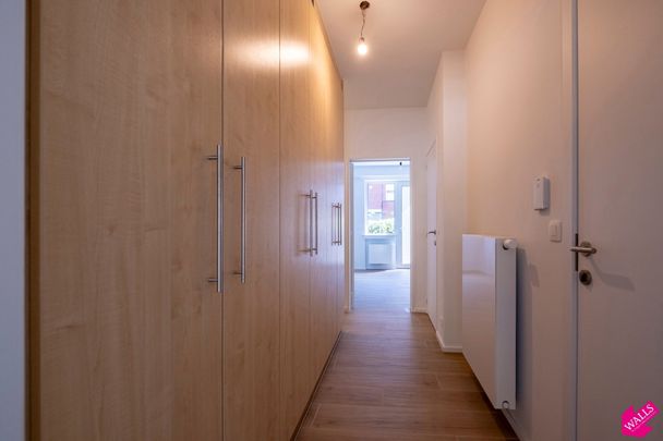 Gezellig gelijkvloers appartement met tuin! - Photo 1