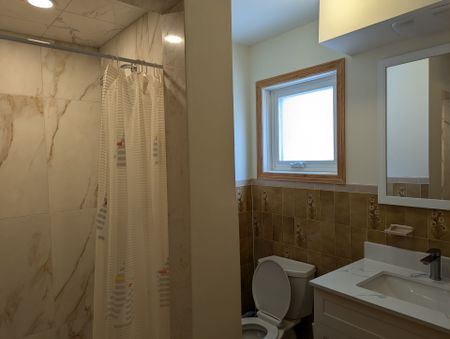 For Lease - 65 Lambeth Square, Toronto, Ontario - Photo 2