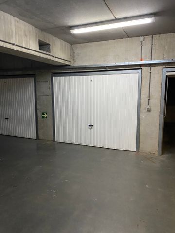 Instapklaar 2-slpk APPARTEMENT + GARAGE - Photo 2