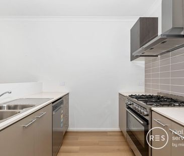 Modern Living in the Heart of Woodlea - Photo 4