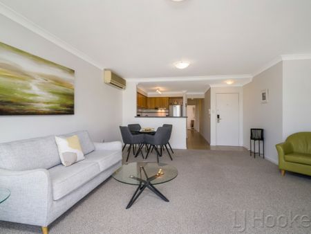 17/122 Mounts Bay Road, PERTH - Photo 3