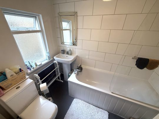 4 Bed Terraced House, Brewer Street, BN2 - Photo 1