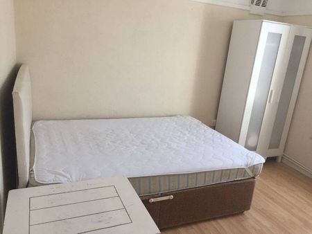 1 bedroom flat for rent - Photo 4