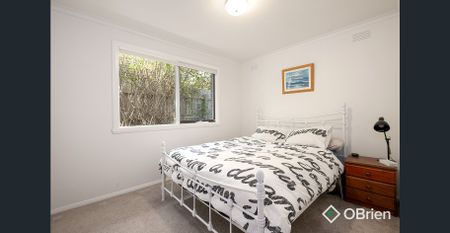 Charming 3-Bedroom Home with Two Living Areas - Photo 4