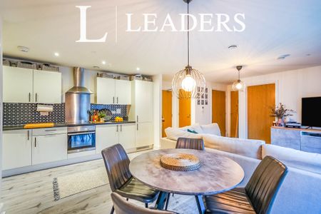 2 bedroom apartment to rent Cypress Road, Luton, Bedfordshire, LU1 - Photo 2