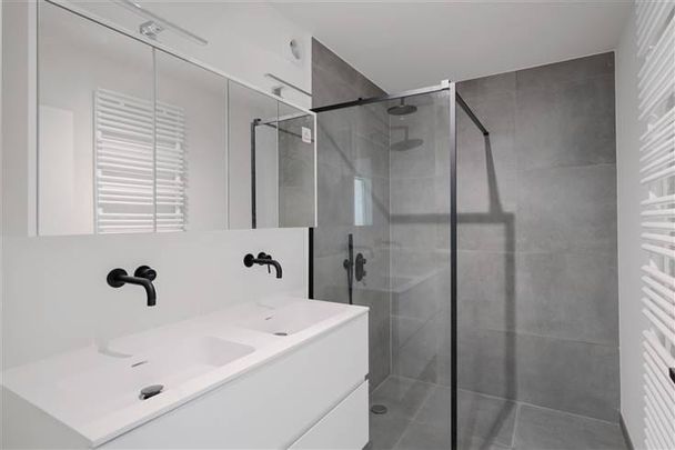 Appartement te huur - Foto 1