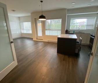 Brand new 2 bed 2 bath unit located in Central Abbotsford - Photo 2