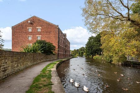 1 bedroom flat to rent - Photo 2