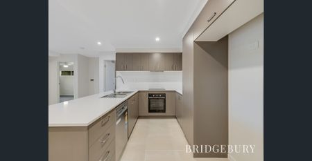 Modern 2 Bedroom Apartment at Ocean Verge - Photo 2