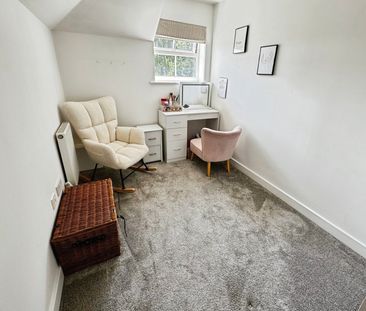 Latimer House, Marrow Meade, Fleet, GU51 - Photo 6