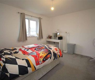 St. Lucia Park, Bordon, Hampshire, GU35 - Photo 5