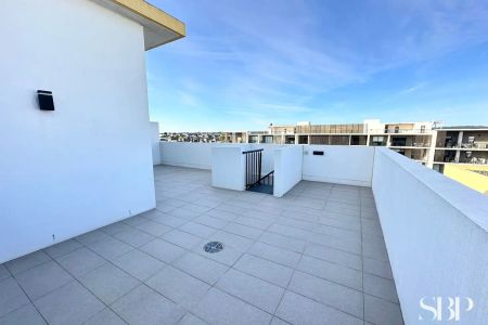 “3 BEDROOM APARTMENTS WITH SPLIT LEVEL AVAILABLE IN THE HEART OF KELLYVILLE” - Photo 4