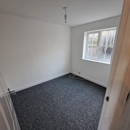 3 bedroom house to rent - Photo 2