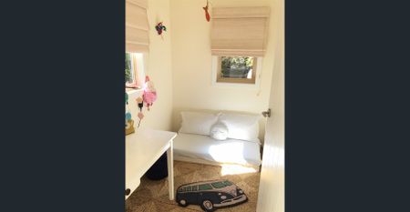 Peregian Beach Designer Cottage 400 metres from the beach - Photo 3