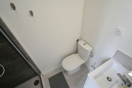 COTTENCHY 5 Roommate 5 Bedrooms at Amiens - Photo 4