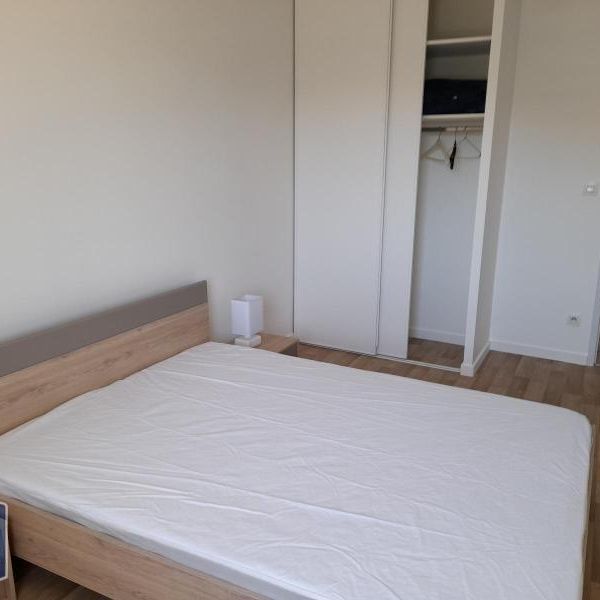 Location Appartement 2 pièces 59m² ST PRIEST EN JAREZ 42270 - Photo 1