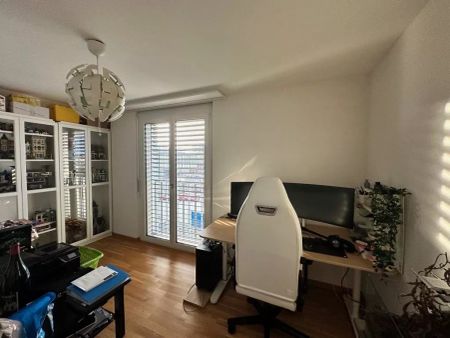 Lumineux logement de 3.5 pièces avec balcon - Photo 4