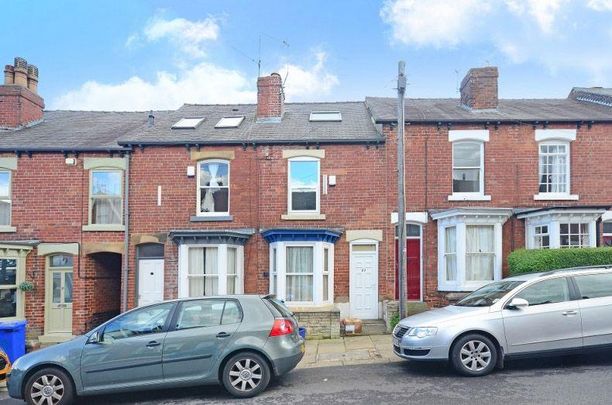 3 bedroom house share to rent - Photo 1