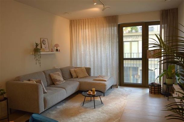 Appartement te huur - Photo 1