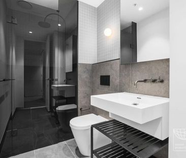 Fab Two Bedroom Apartment in Yarra One - Photo 1