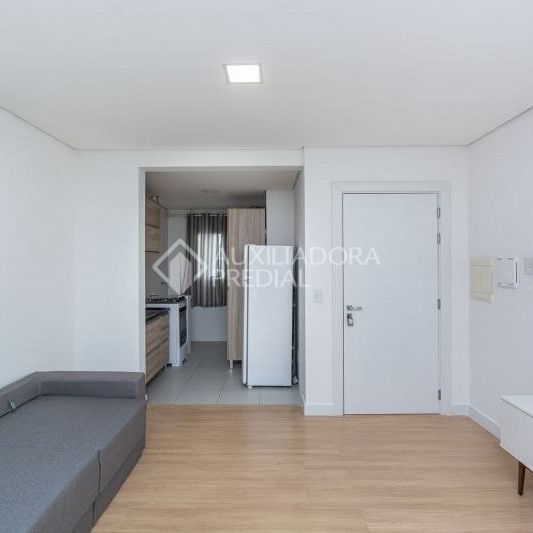 Apartamento com 1 quarto e 38m² para alugar em Centro Histórico, Porto Alegre. - Photo 1