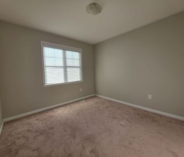 For Lease - 1127 Savoline Boulevard, Milton, Ontario - Photo 5