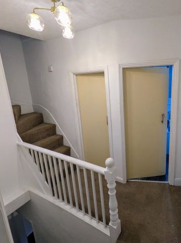 3 Bed Terraced House, Greenhow Street, S6 - Photo 2