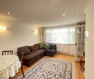 Marlins Turn - Photo 6