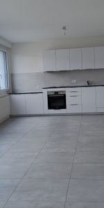 Appartement 2,5 pièces dans immeuble récemment rénové - Photo 3