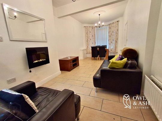 65 Bloomfield Avenue, Belfast, BT5 5AA - Photo 1