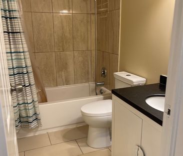 For Lease - 166 Hupfield Trail Unit# Front Unit, Toronto, Ontario - Photo 5