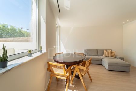 Apartamento T1 com terraço e lugar de estacionamento em Matosinhos - Photo 2