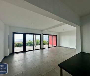 Location Appartement 5 pièces 103m² ST PAUL 97460 - Photo 6