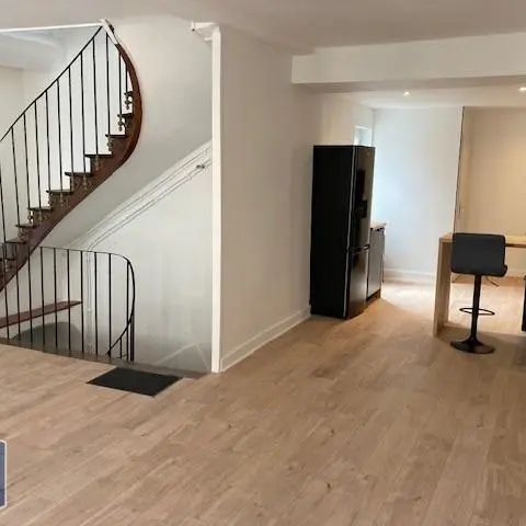 Appartement à louer 5 pièces 110.3m² - Photo 1