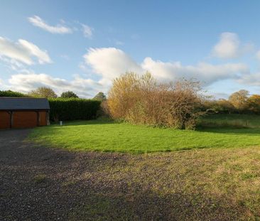 4 bedroom detached house to rent - Photo 1