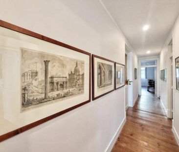 Luxury Apartment for rent in Misericórdia, Lisbon - Photo 1