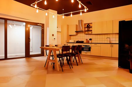 true Unique Apartment - Photo 3