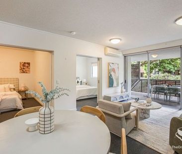 Ellington Luxury - Photo 2