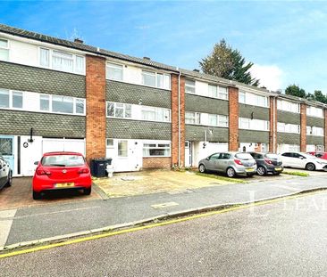 5 bedroom house to rent Brendon Avenue, Luton, Bedfordshire, LU2 - Photo 5