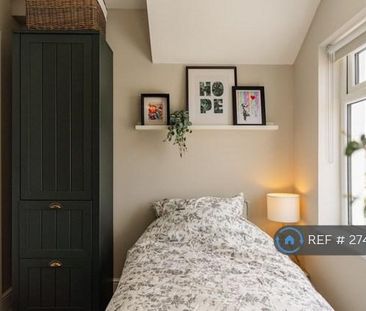 1 bedroom in a house share to rent - Photo 5