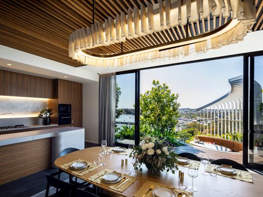 Valencia Residences - Photo 1