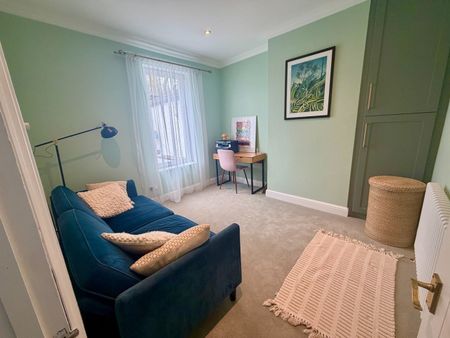 1 Bed Terraced House, Westfield Road, W13 - Photo 2