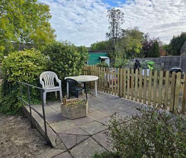 Bushey Grove Road Bushey, WD23 - Photo 5