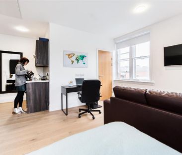 Studio to rent - Photo 6